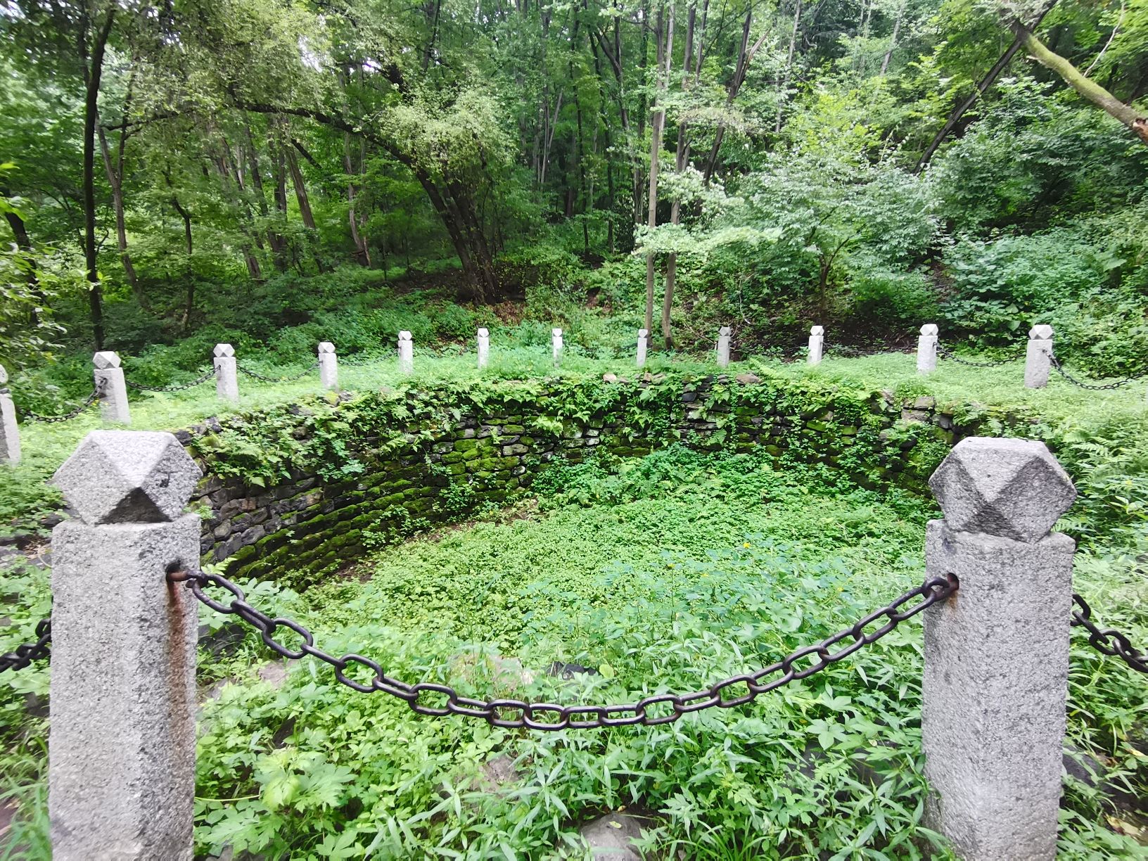 龙潭山遗址公园-高句丽遗址群 - 东城街道便民圈栖邻生活圈风景名胜服务点实景照片