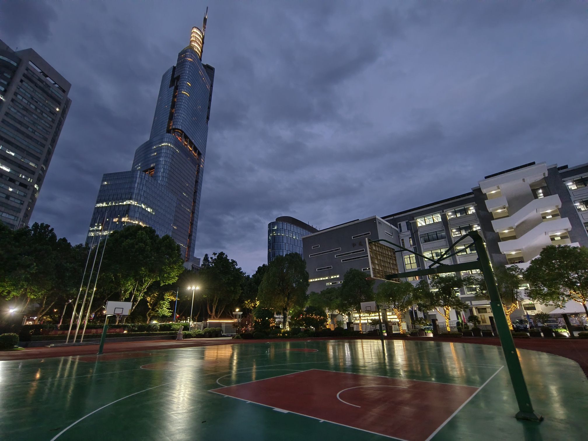南京大学附属中学