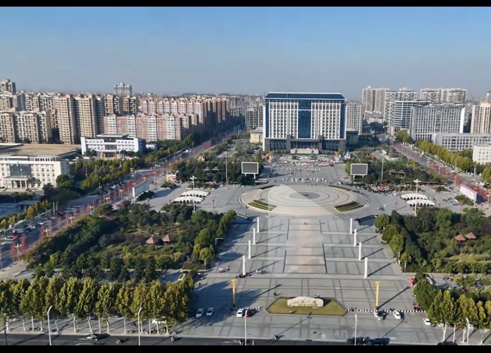 尉氏县人民广场旅行图片 1