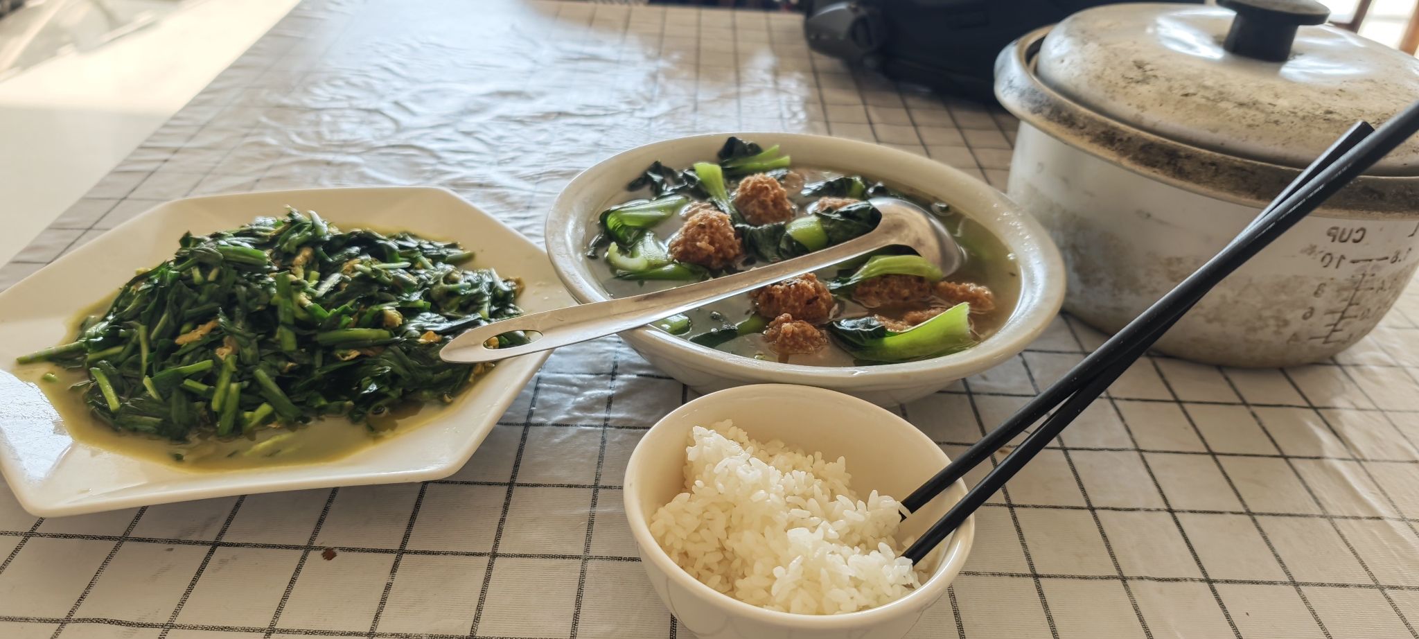 新快活岭大酒店