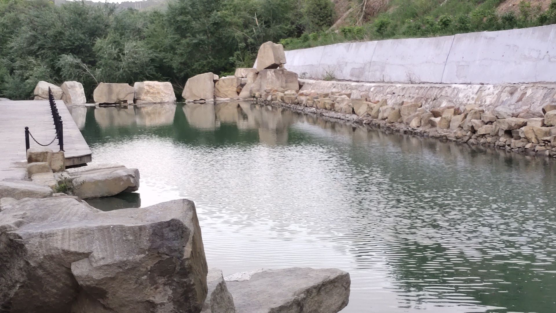 九院狼坡狮子崖生态景区旅行图片 3