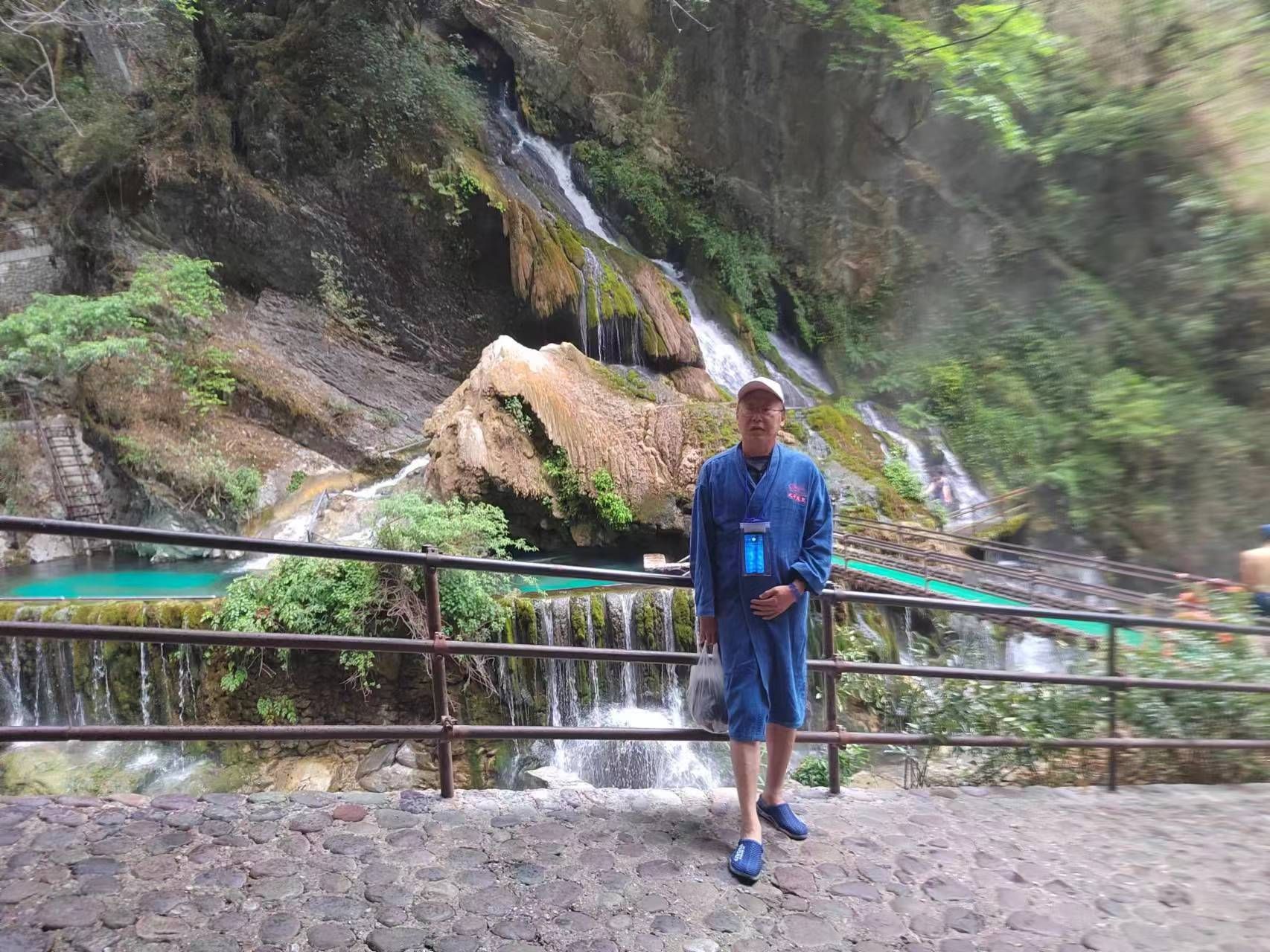 螺髻九十九里温泉瀑布风景区旅行图片 1