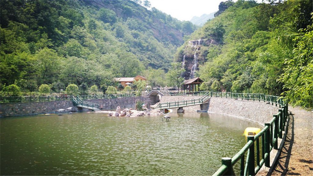 鹤鸣峡风景区旅行图片 1