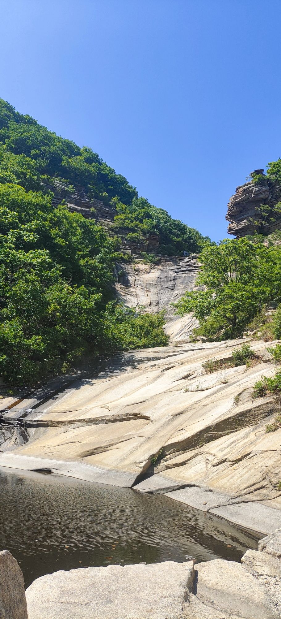 龙潭瀑布旅行图片 2
