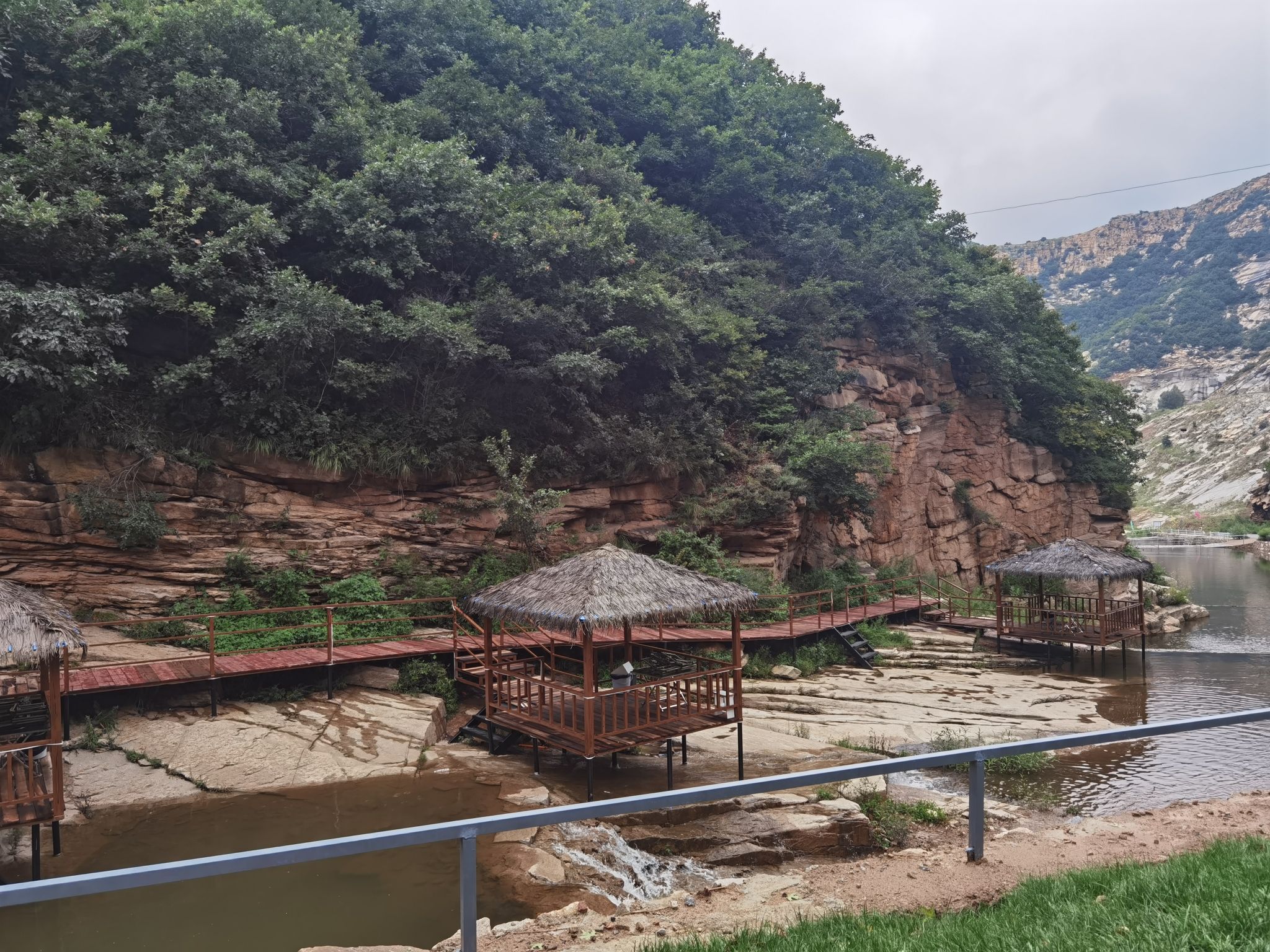 龙潭瀑布旅行图片 3