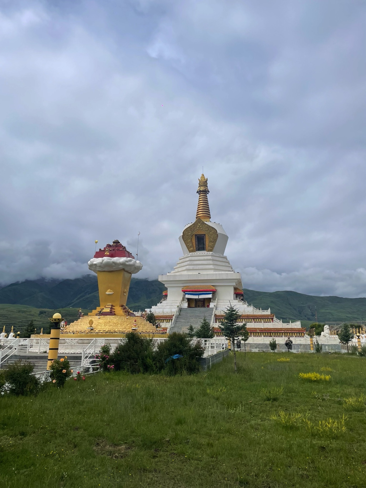 白塔公园旅行图片 1