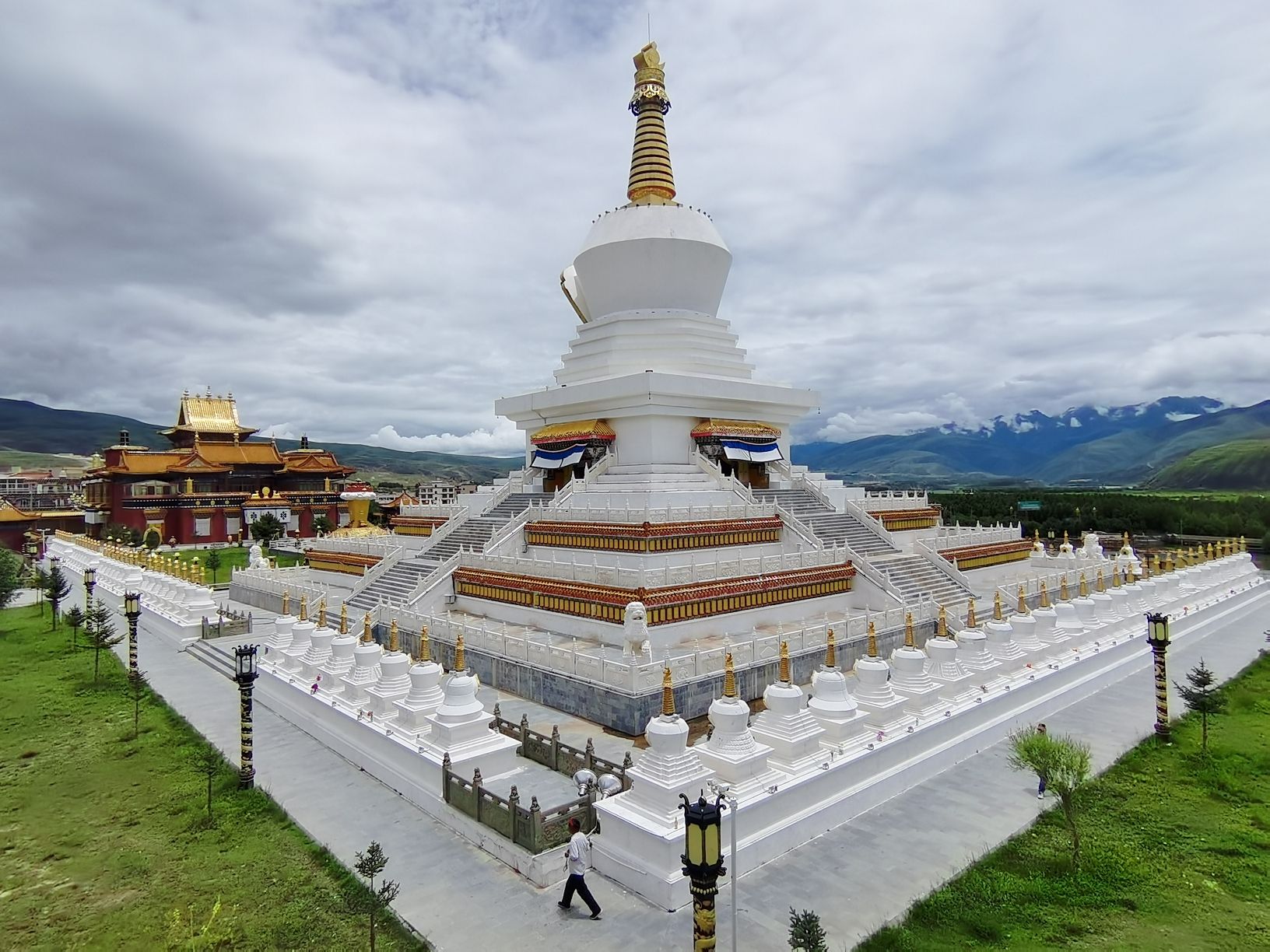白塔公园旅行图片 2