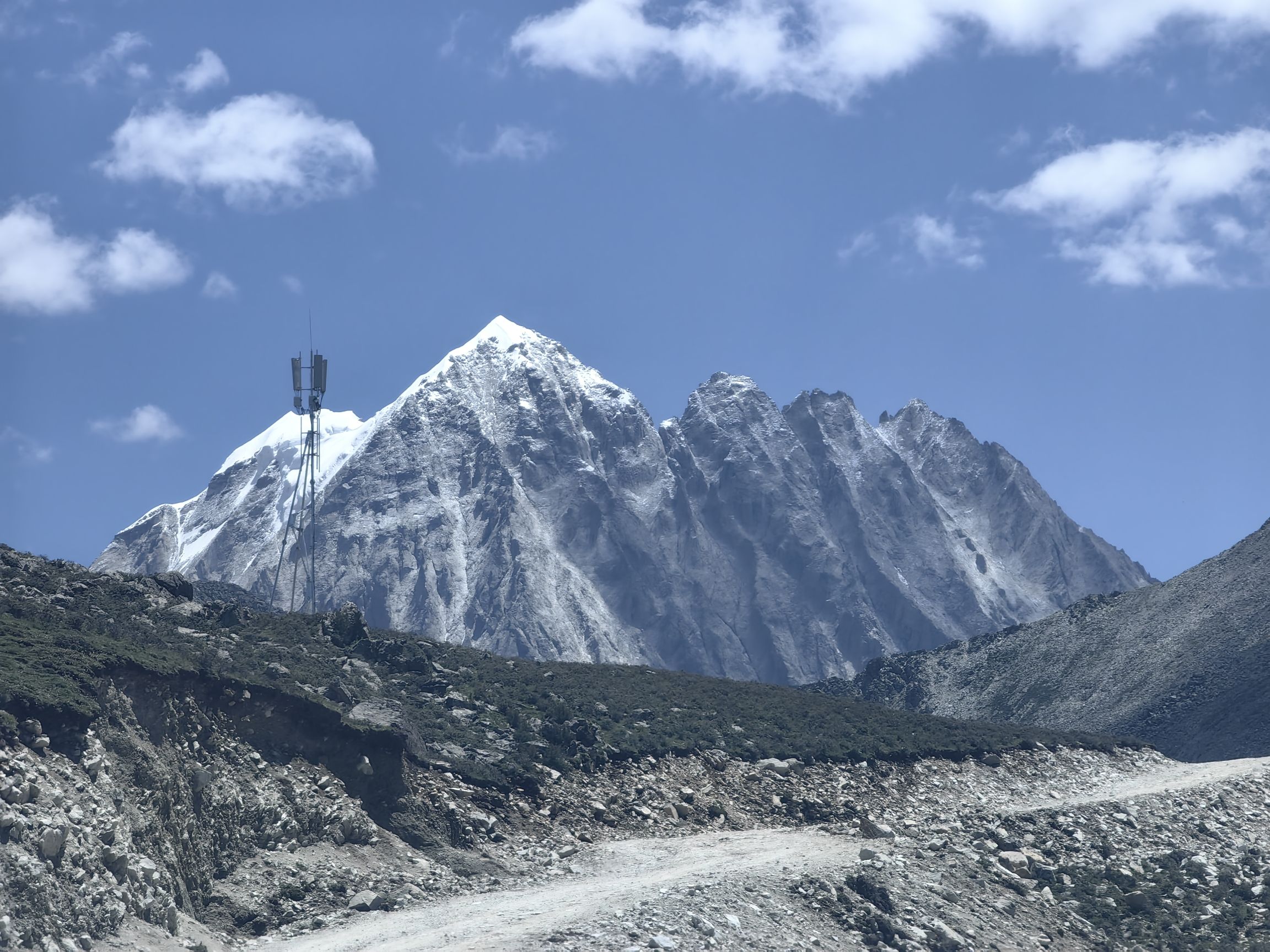 贡嘎雪山观景台旅行图片 2