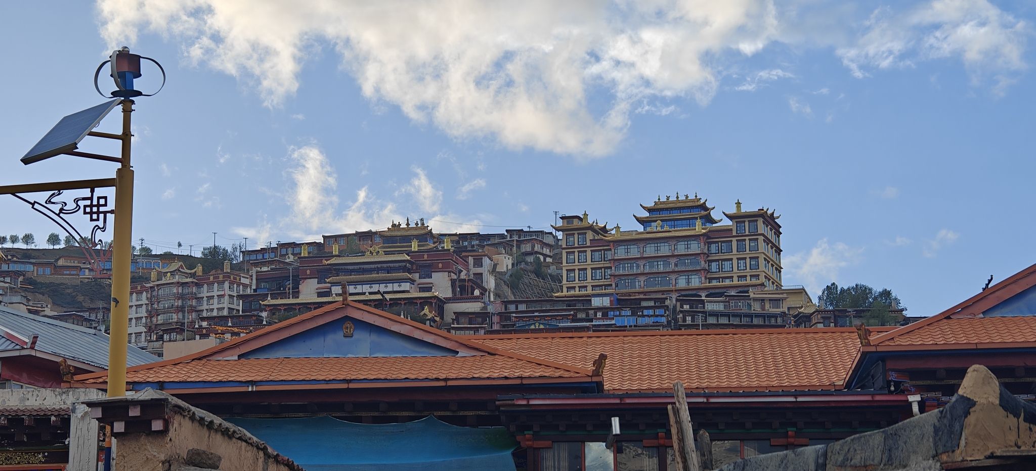 甘孜县城关第一完全小学