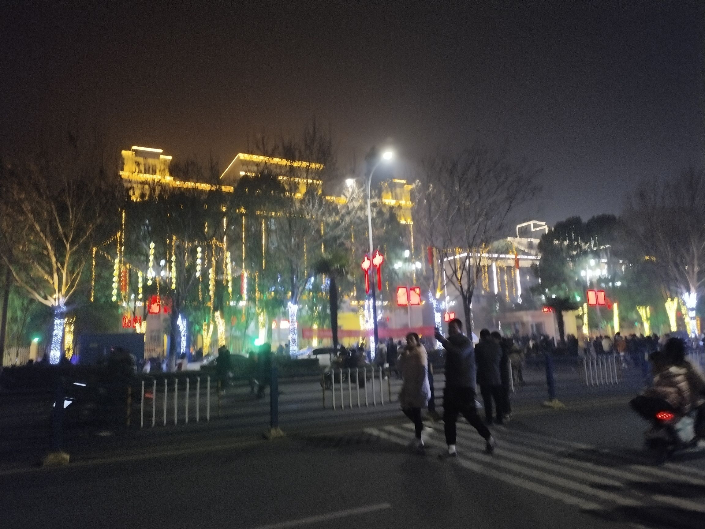 世序广场旅行图片 3