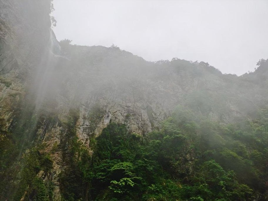 龙山大峡谷旅行图片 3