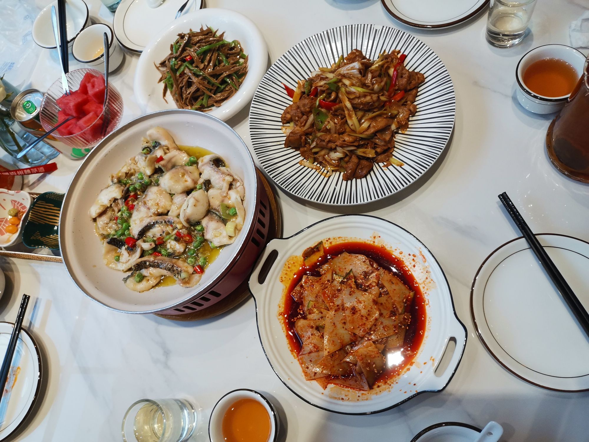 眉县尚谷小厨餐厅(万缘商业街店)