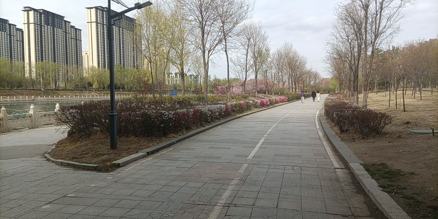 呼和浩特市赛罕区小黑河景观带旅行图片 2