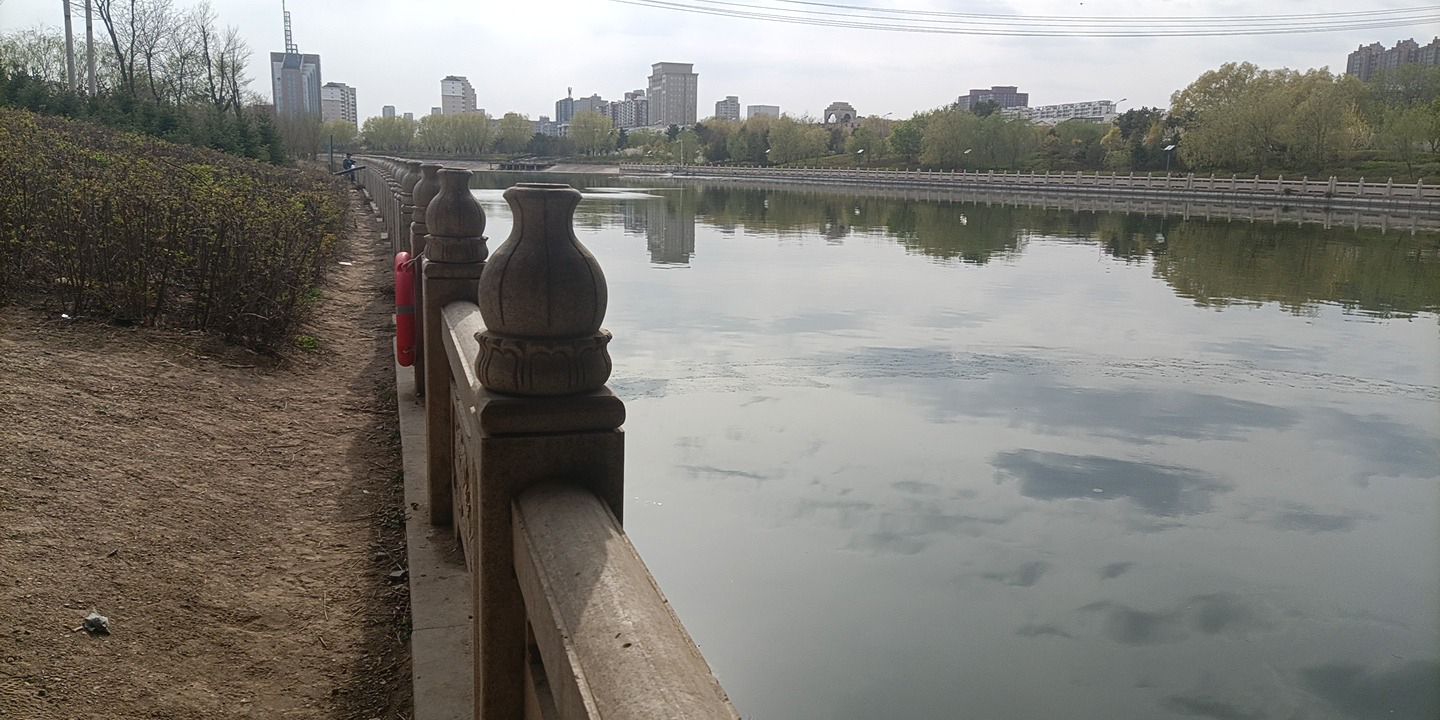 呼和浩特市赛罕区小黑河景观带旅行图片 1