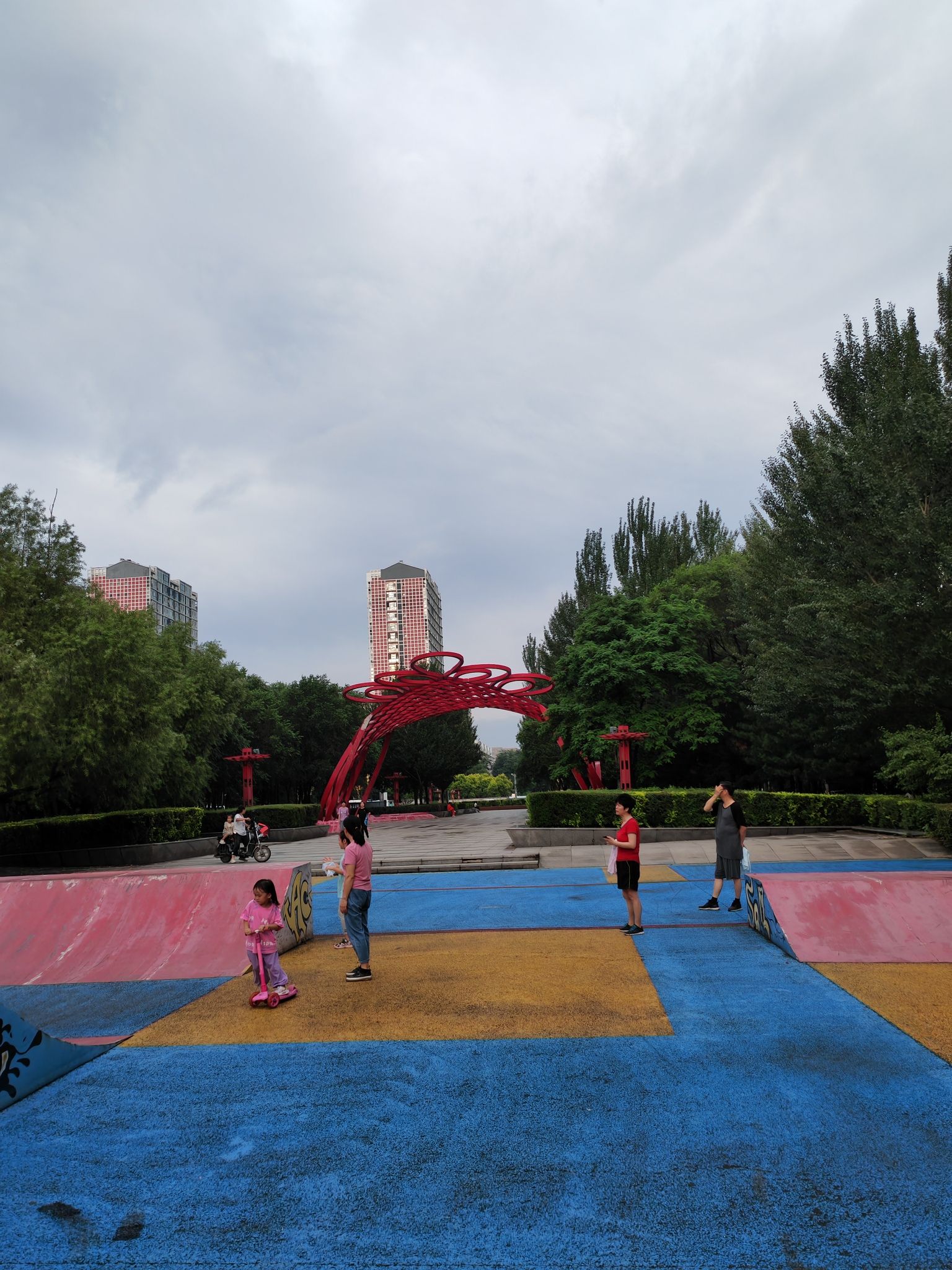 皇姑英雄公园旅行图片 1