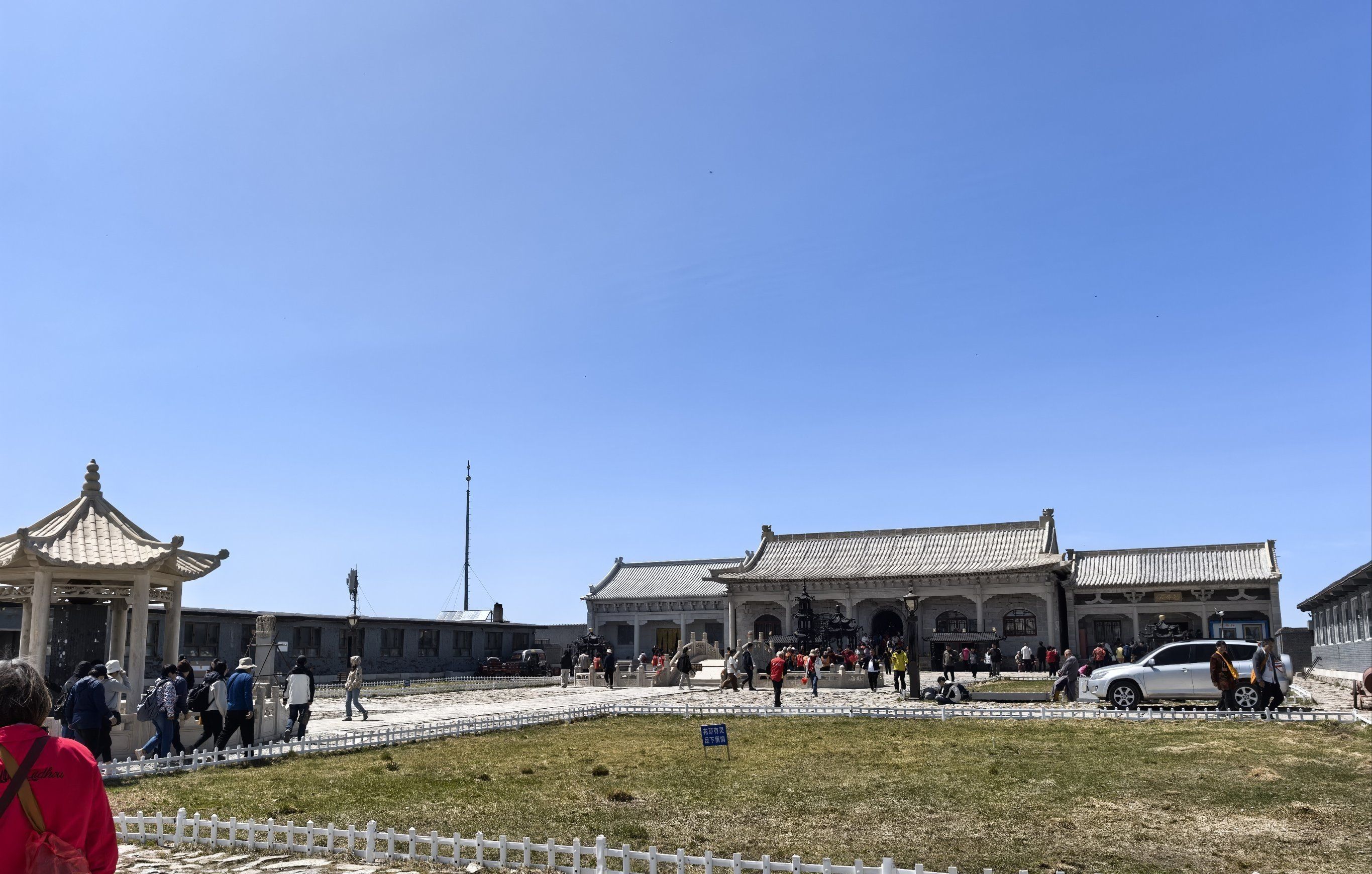 灵应寺实景照片