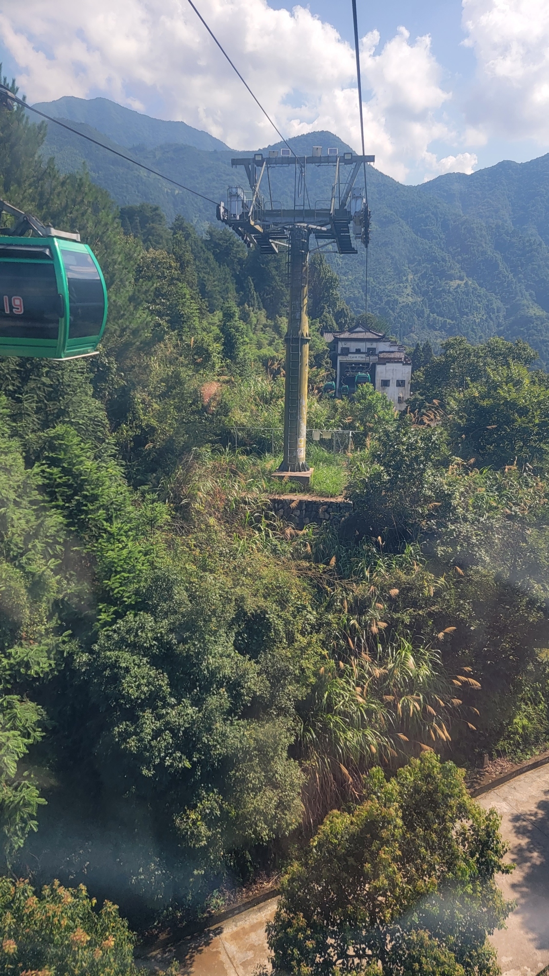 篁岭景区-缆车下站