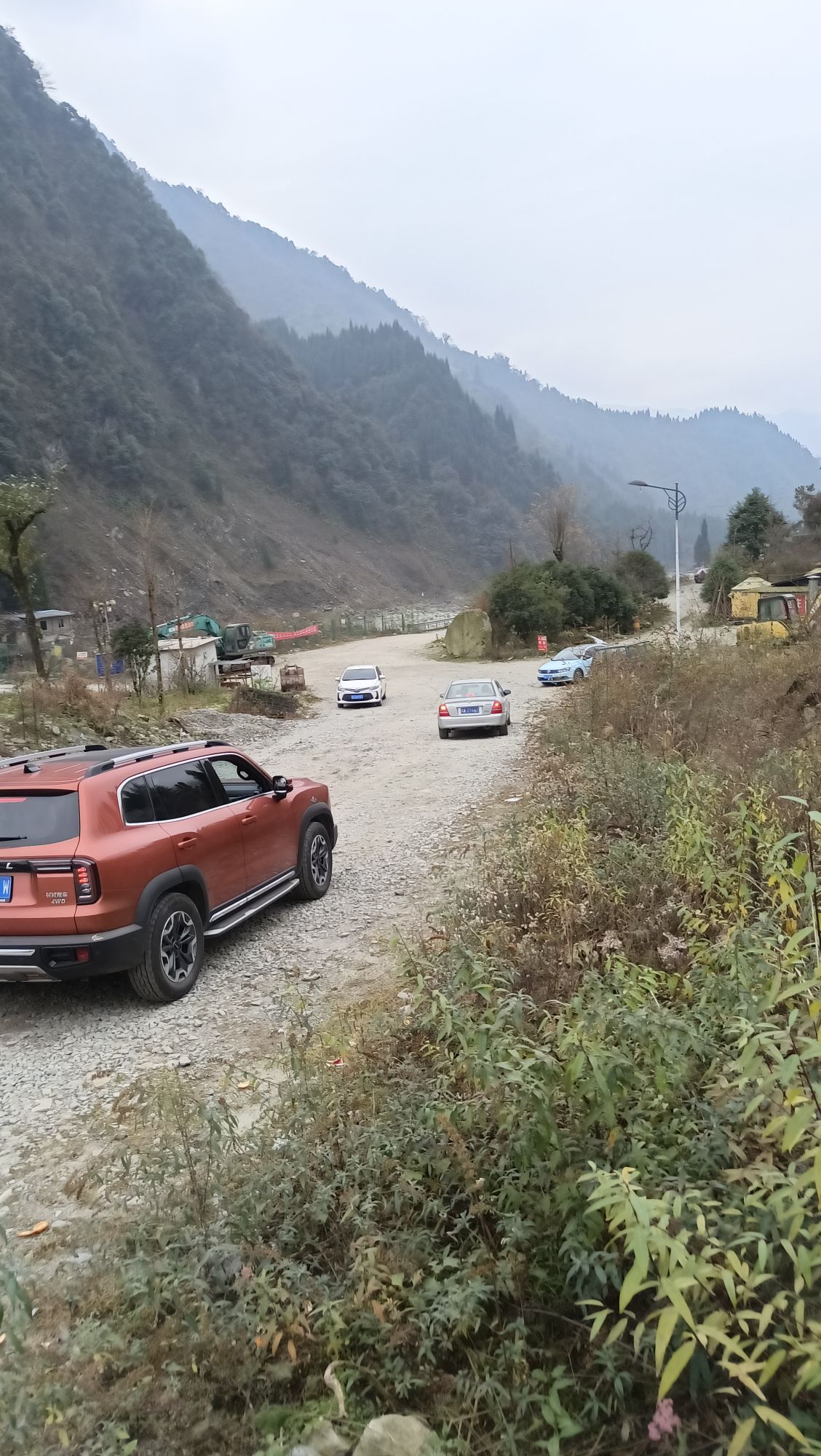 卧龙谷瀑布旅行图片 2