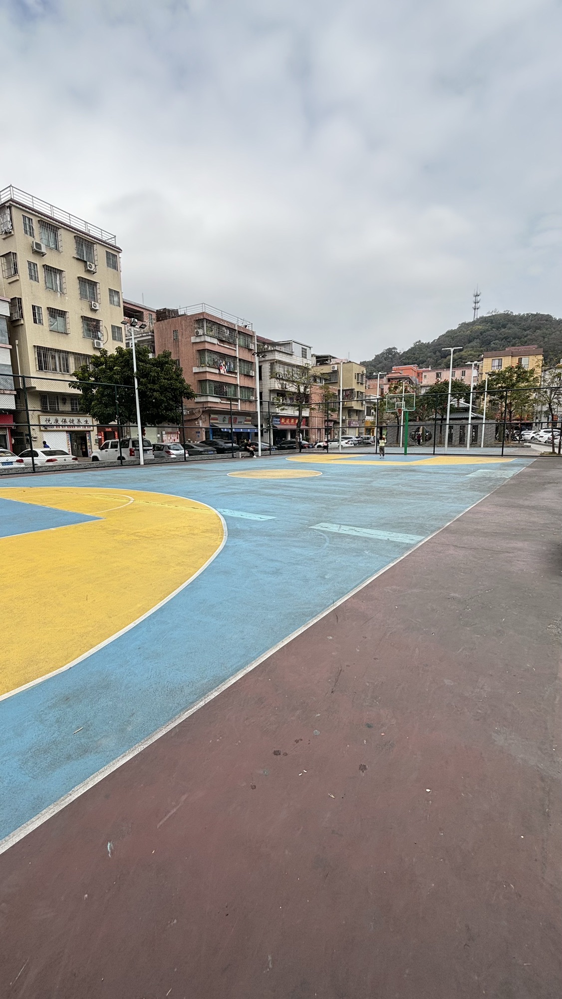 场地封面-友利创意园智能自助篮球场