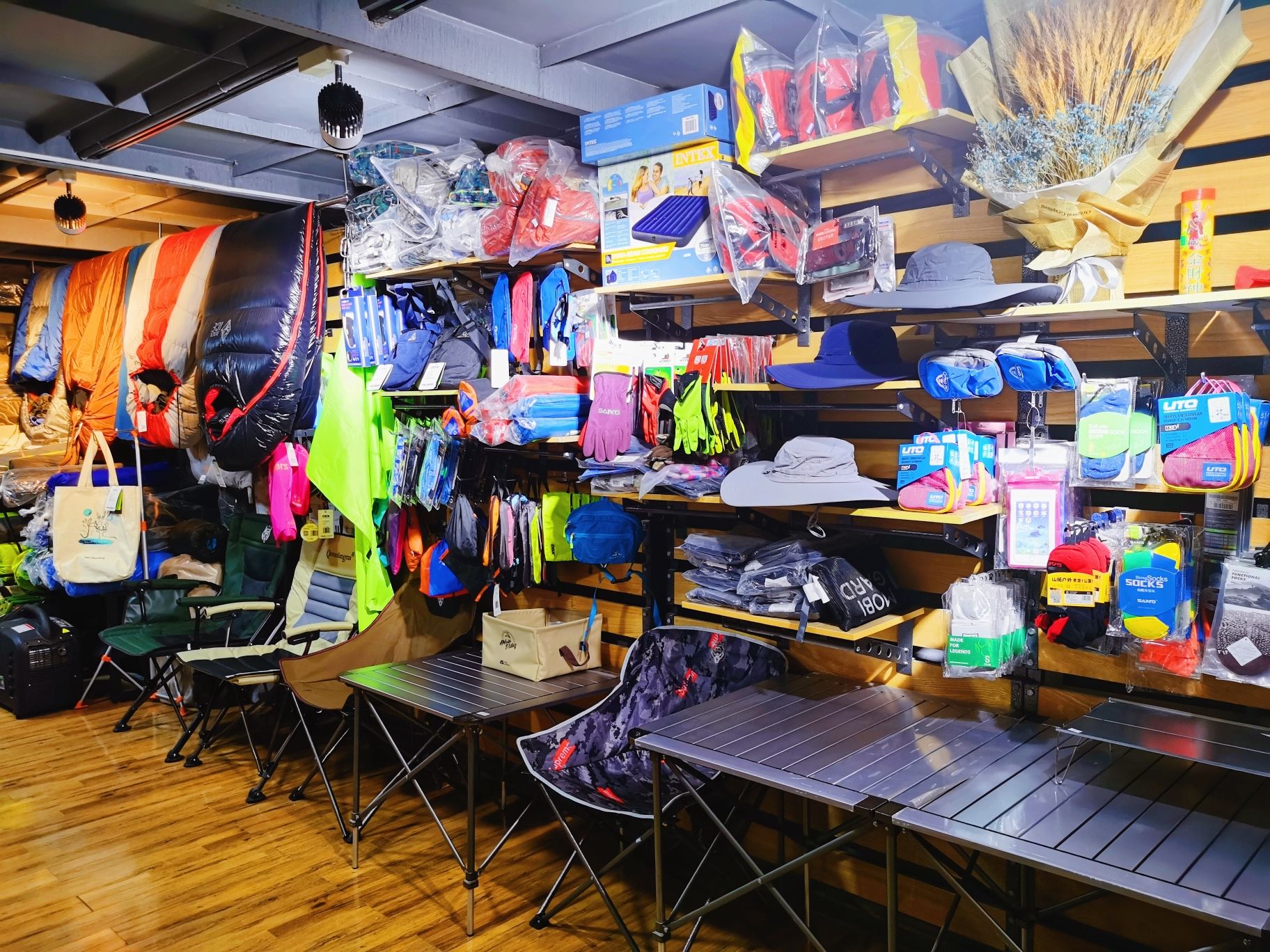 牧高笛户外(柏香苑店)