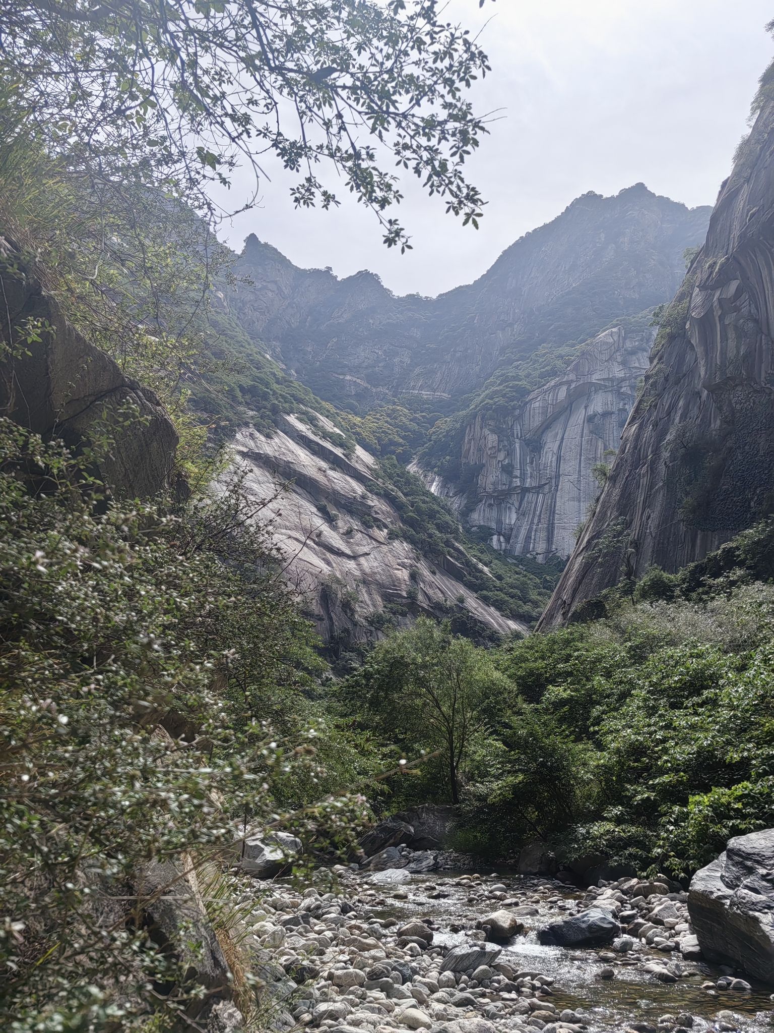 灵虚大峡谷