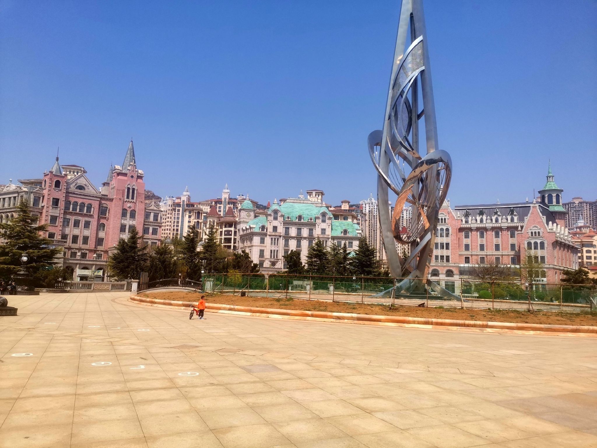 小平岛广场旅行图片 1