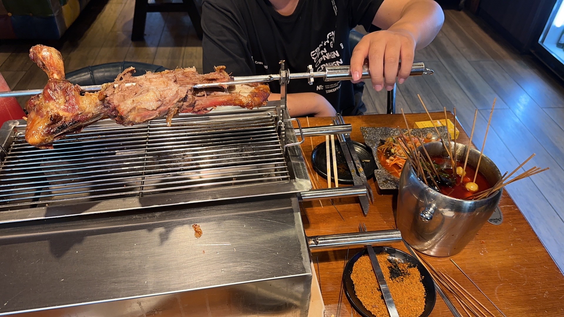 面面聚到音乐串烧吧(红运家园店)