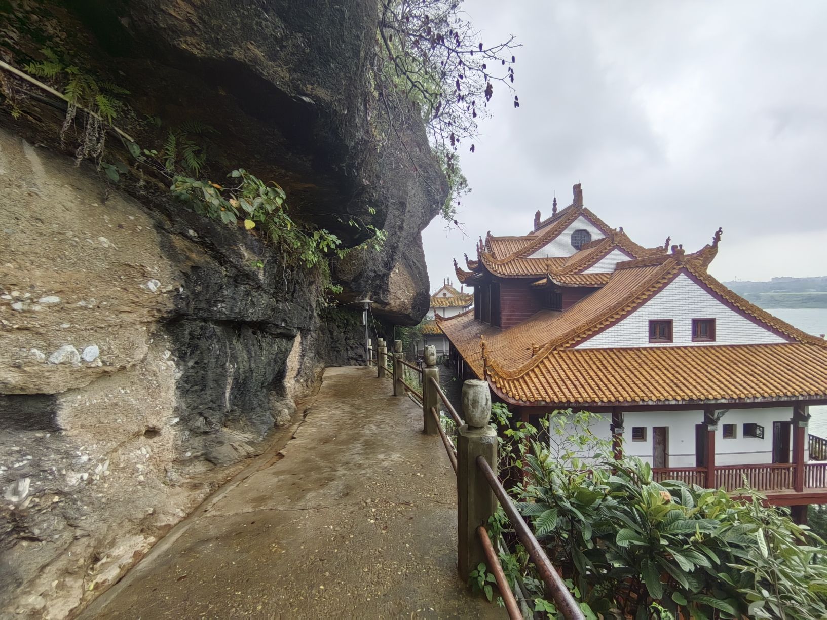 空灵岸旅行图片 3