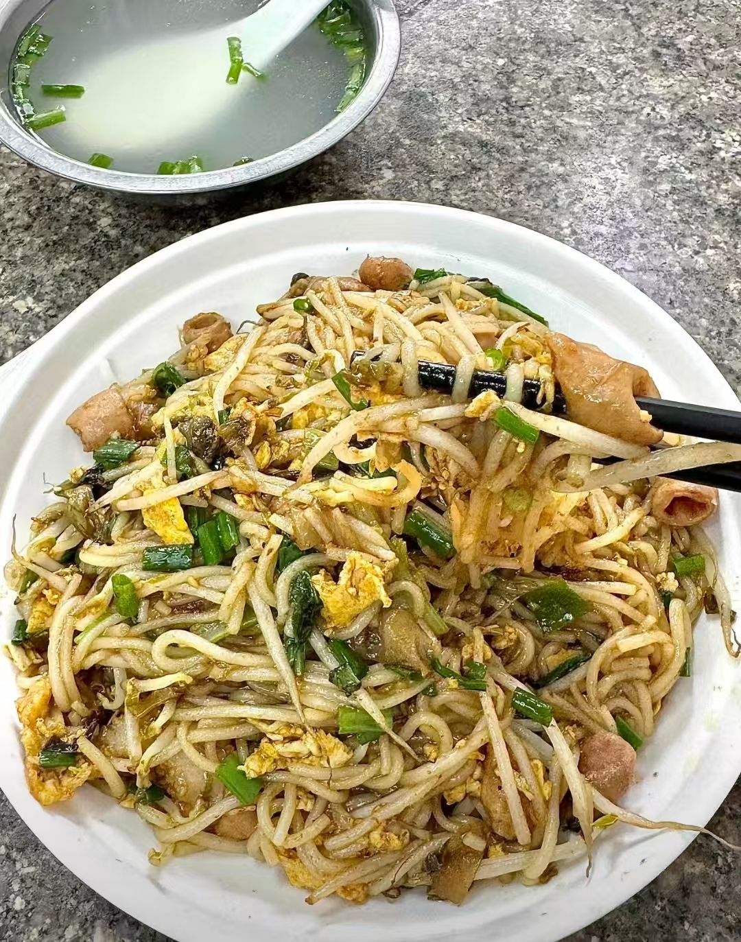 老牌抱罗粉店