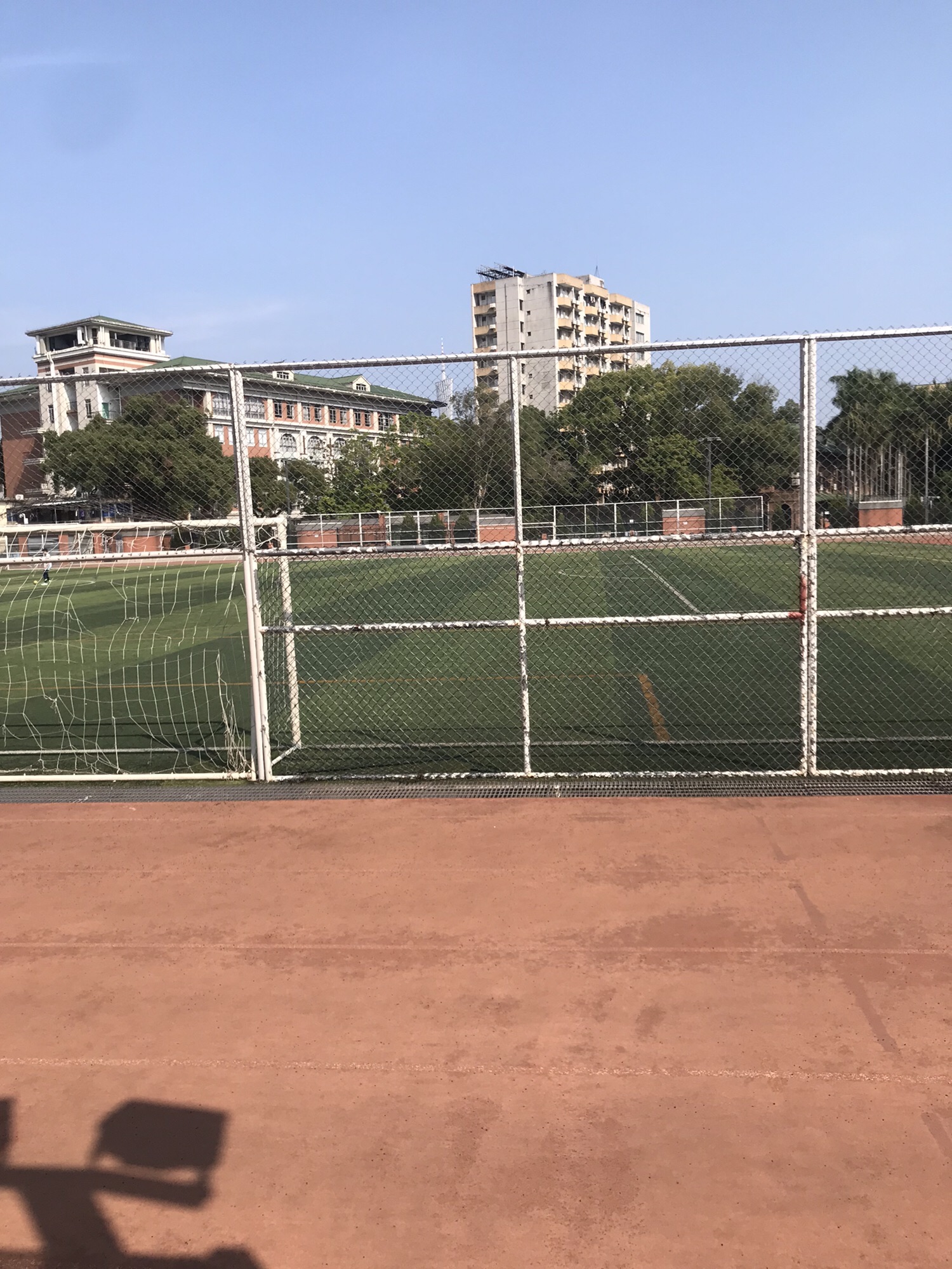 场地封面-中山大学足球场