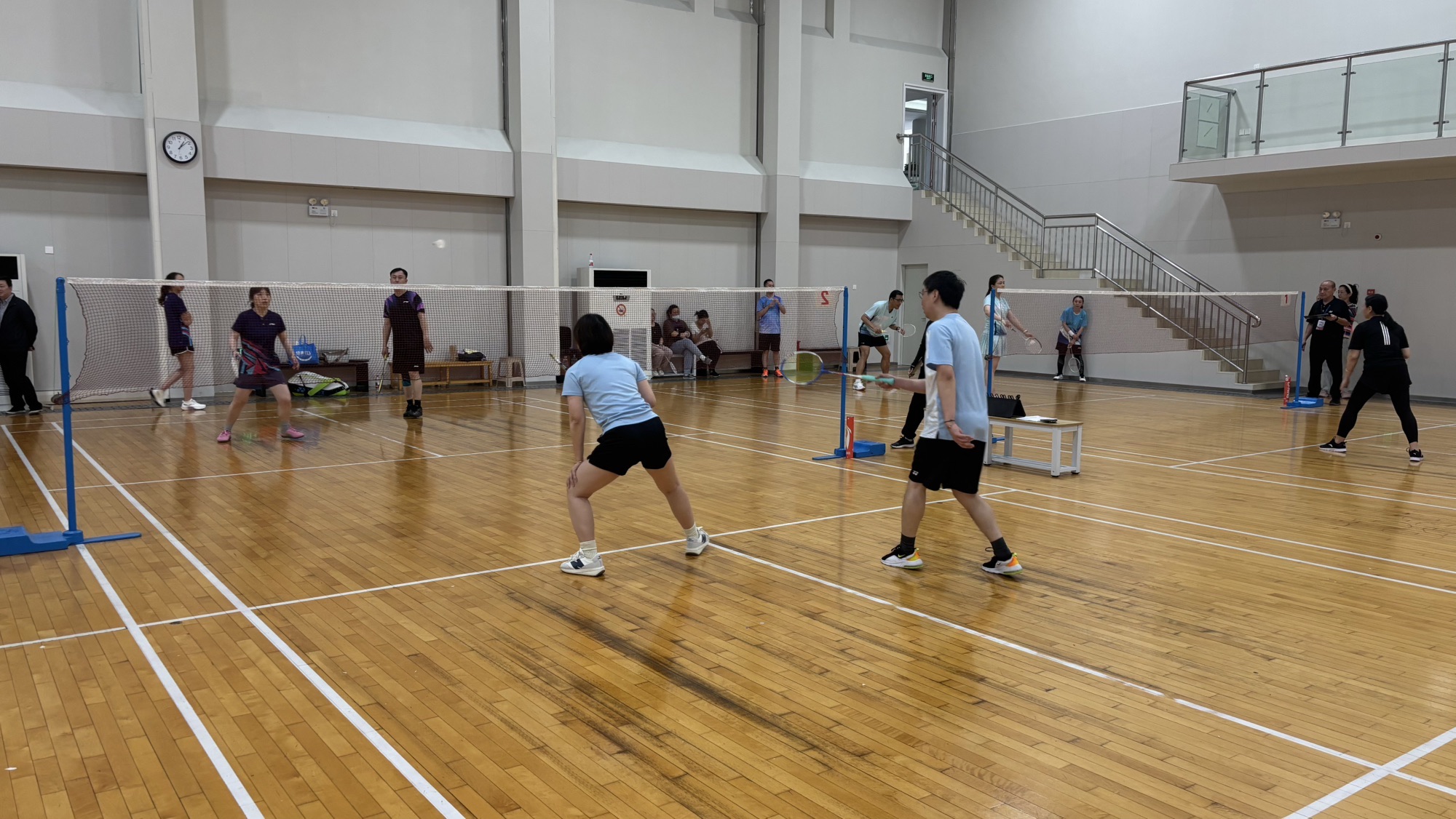 场地封面-普陀区真如体育场羽毛球馆