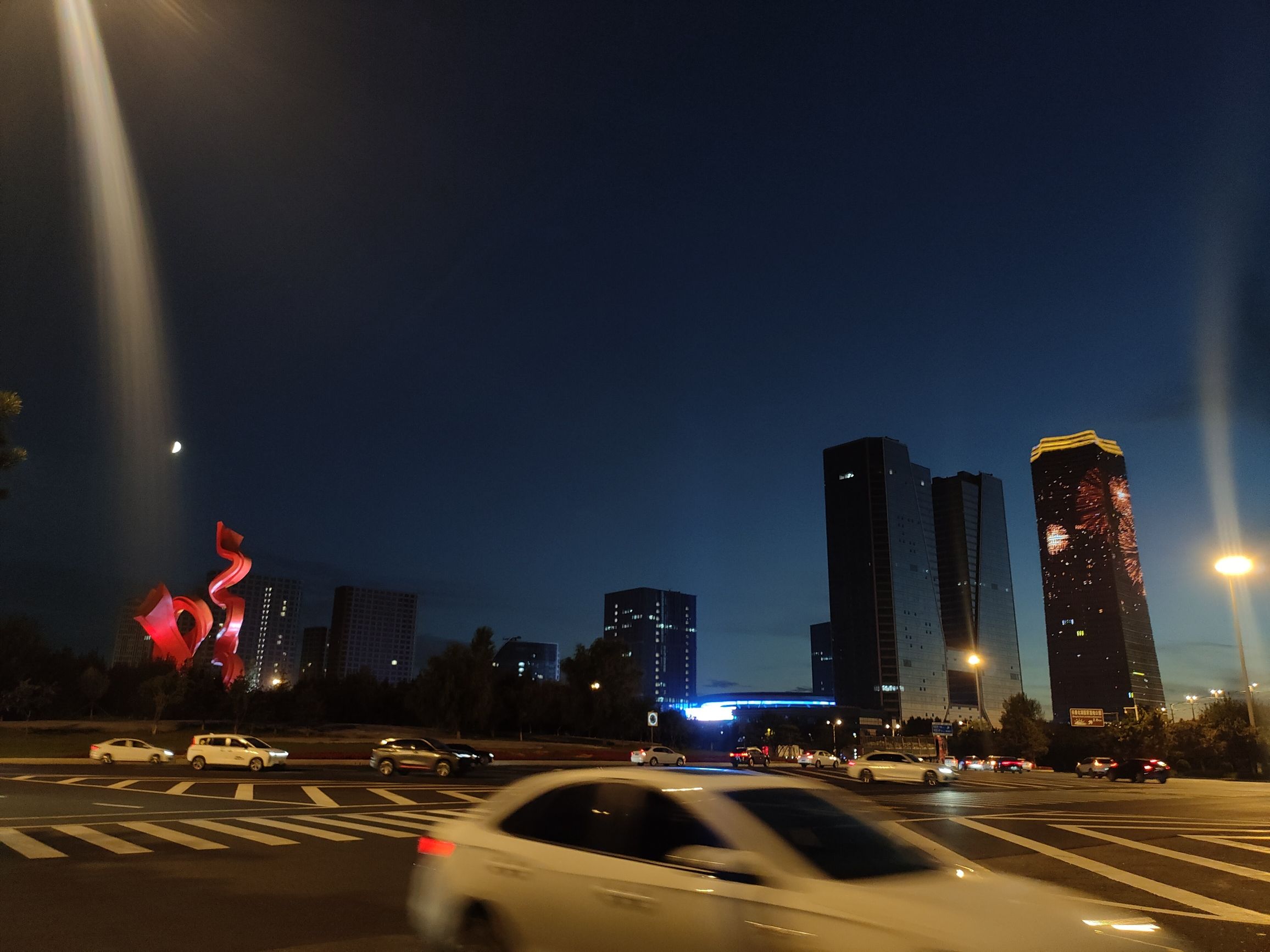 龙翔广场旅行图片 1