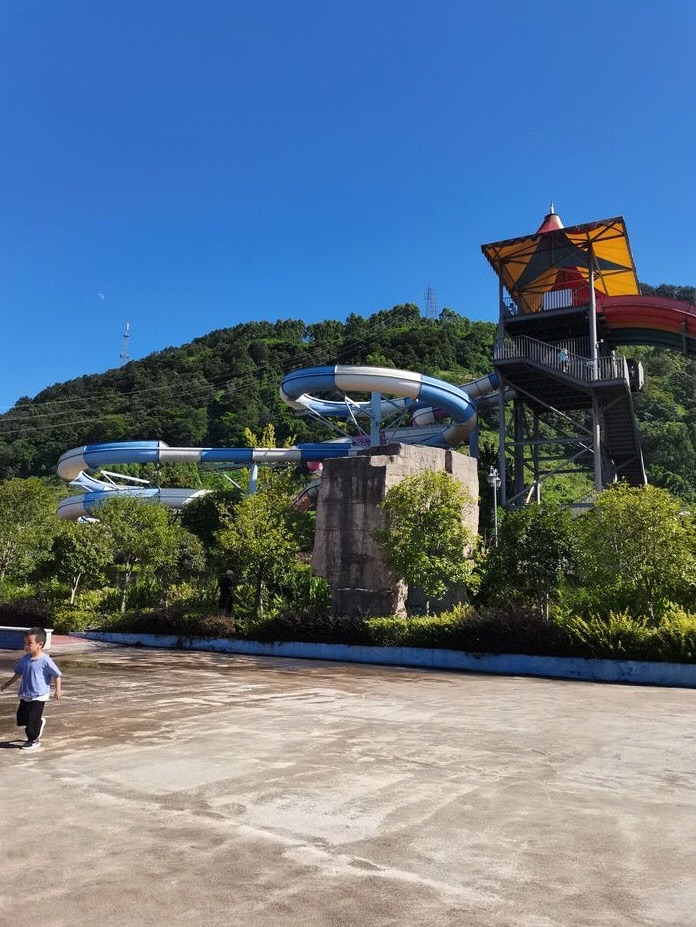 西部大峡谷四季水城