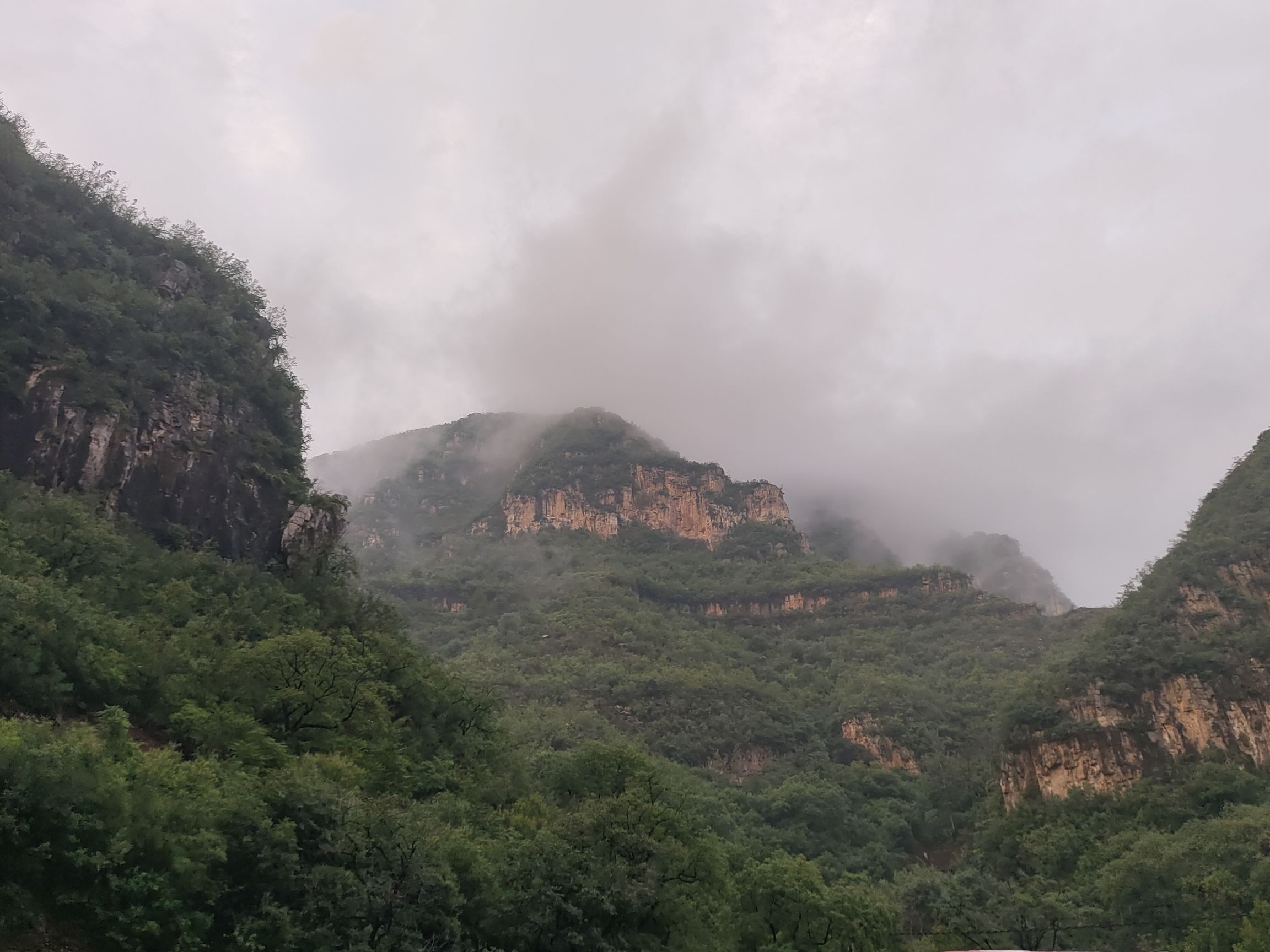 龙卧岩景区旅行图片 3