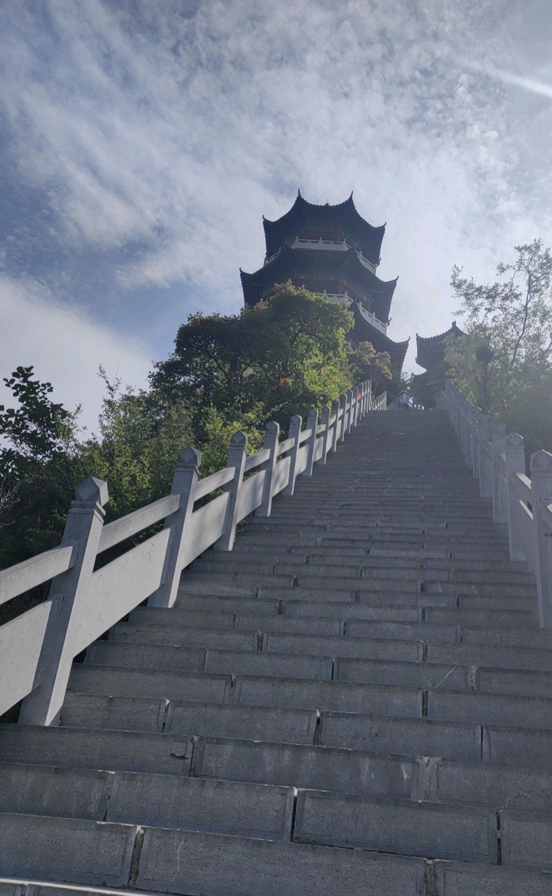 龙卧岩景区旅行图片 3