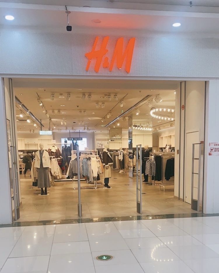 H&M(欧亚卖场店)