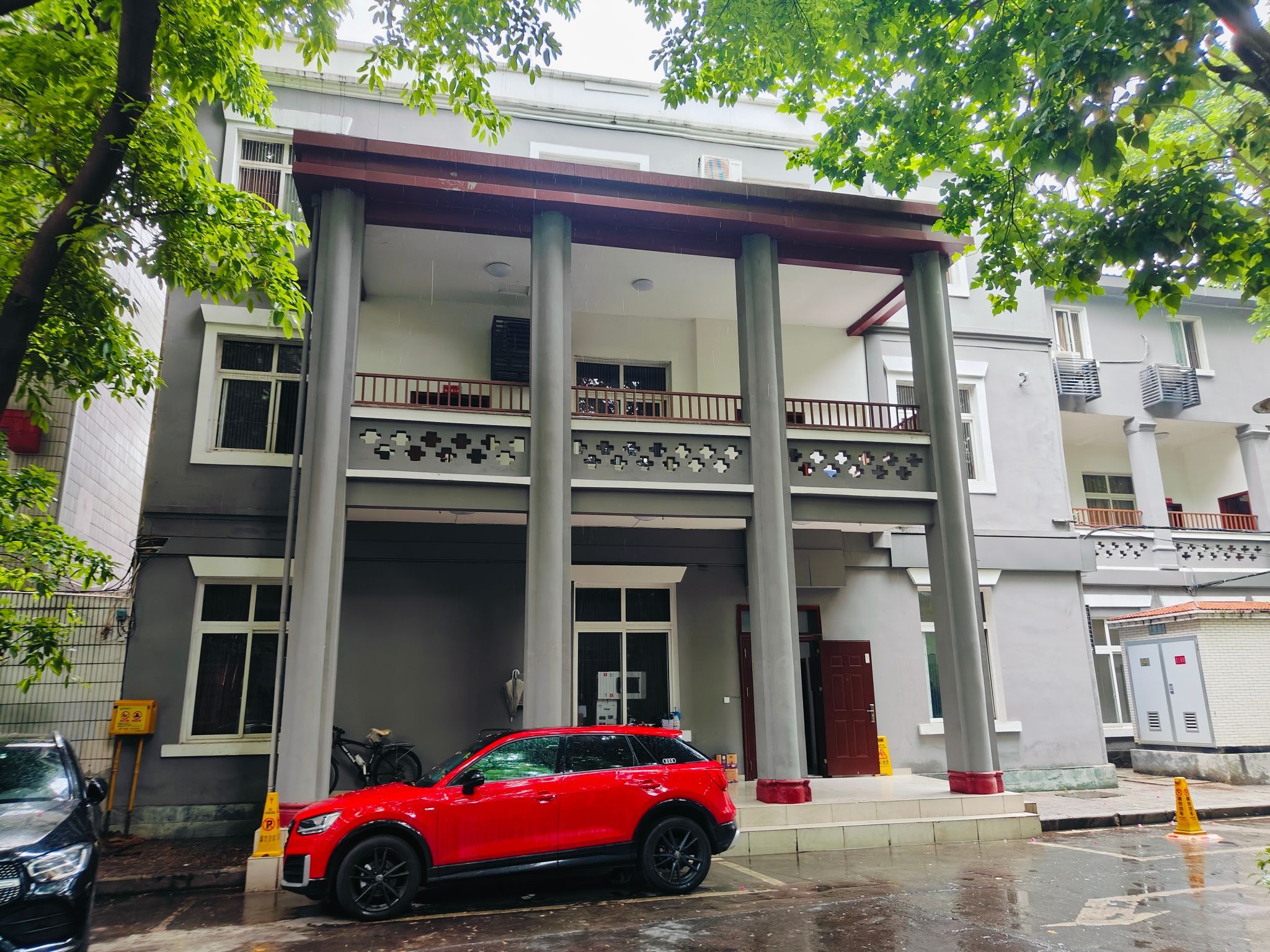 潘文华公馆旧址旅行图片 1