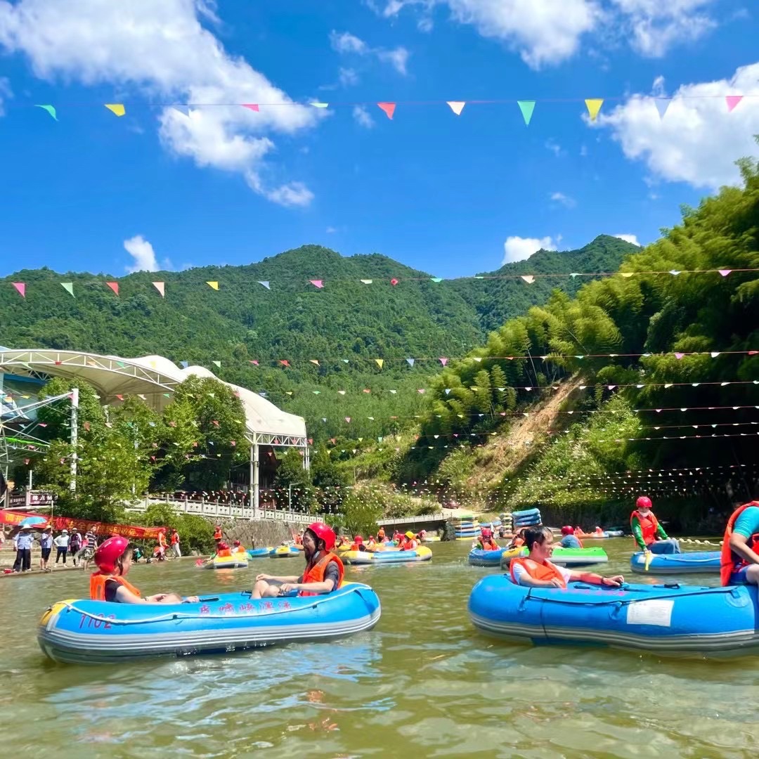 虎啸峡漂流