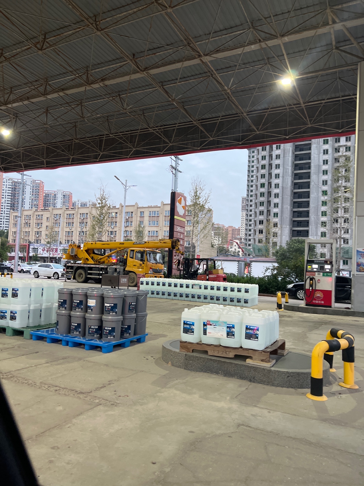 中国石油定州市农排(106)加油站