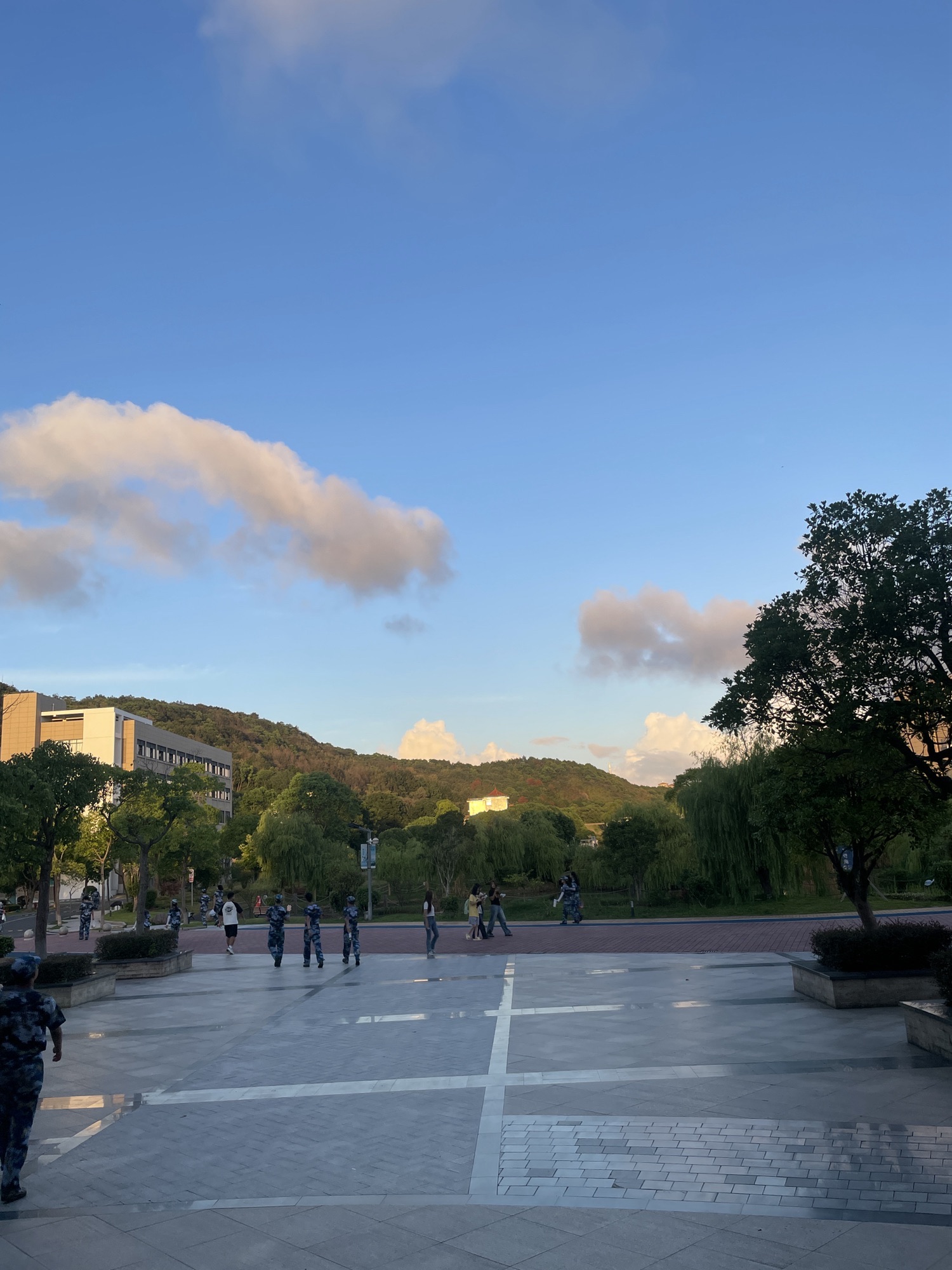 舟山旅游健康职业学院