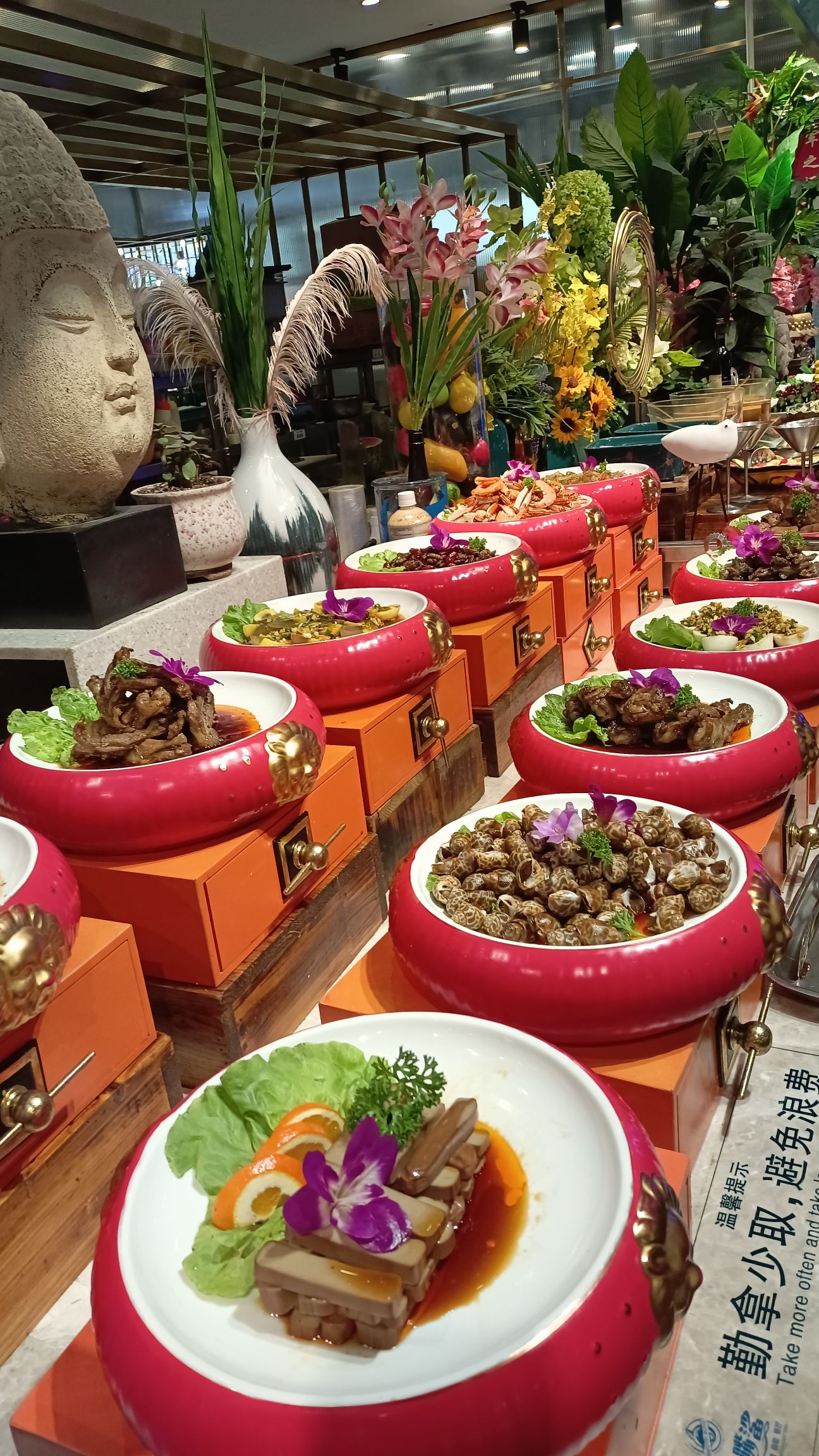 大嘴鲨海鲜烤肉火锅自助餐厅(颍州万达广场店)