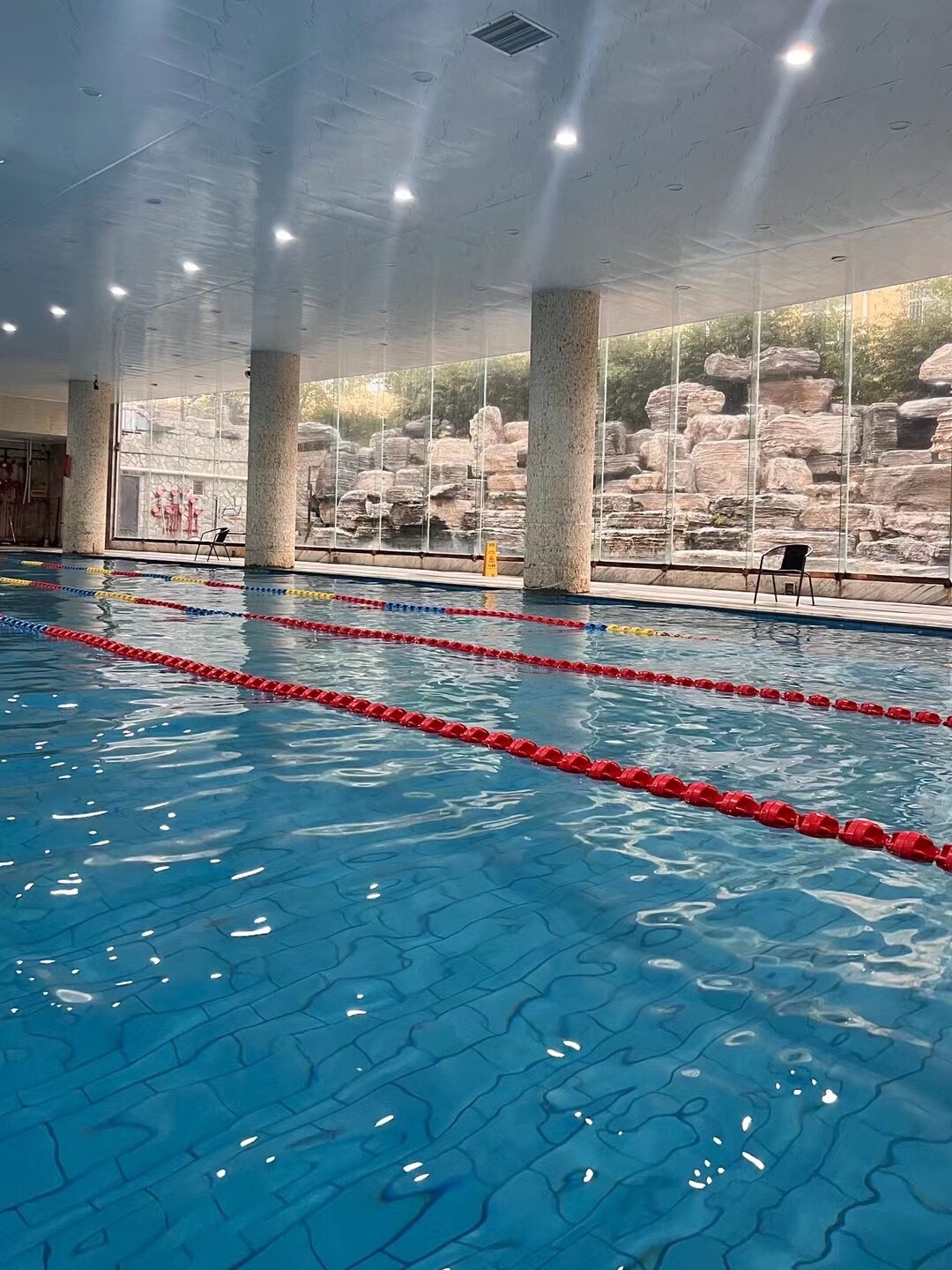 格易美游泳健身会所(新昆仑店)