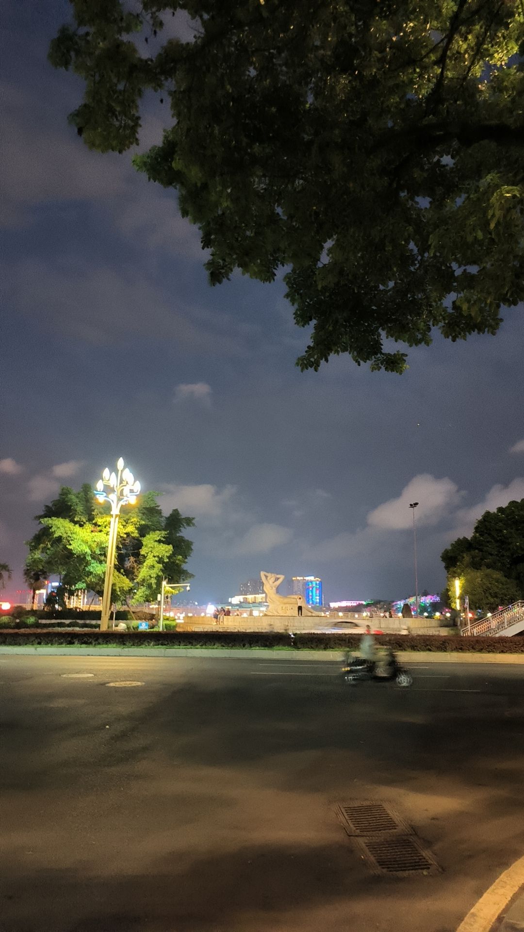 南充市滨江景区旅行图片 3