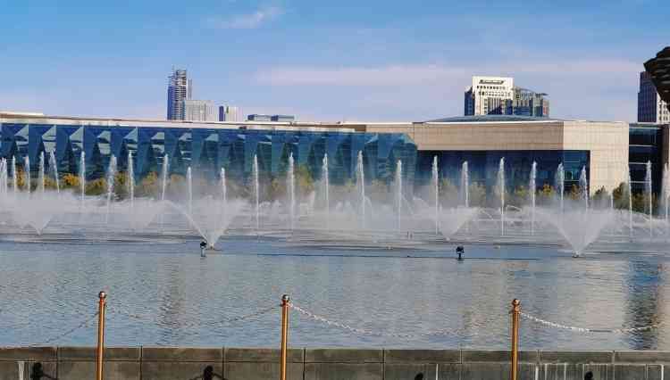银河广场旅行图片 2