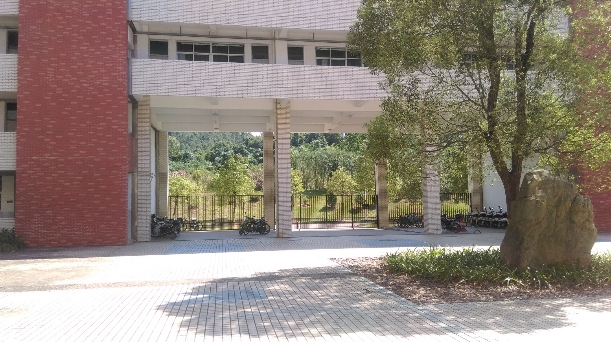 韶关大学-科技楼