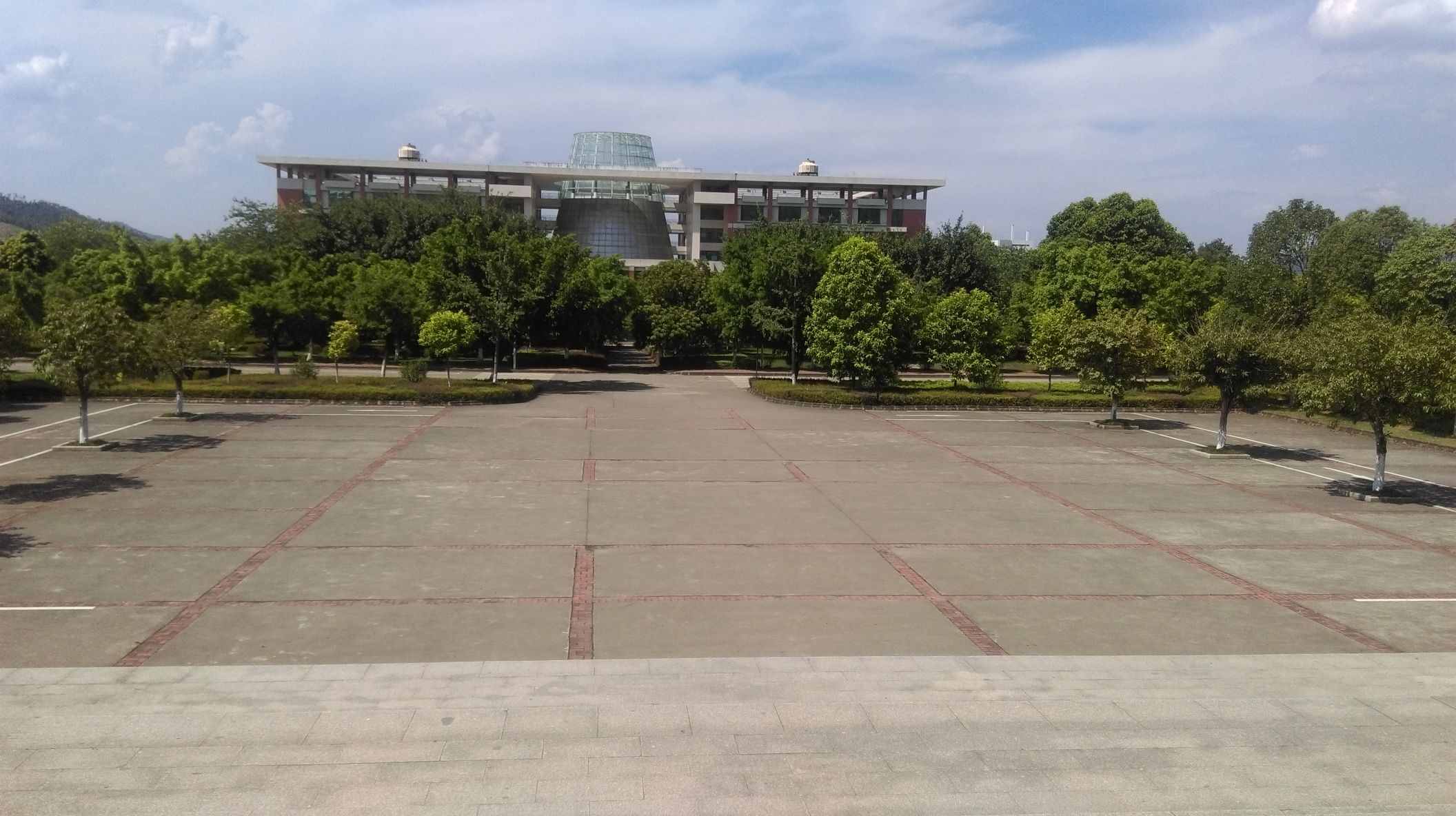 韶关大学-科技楼