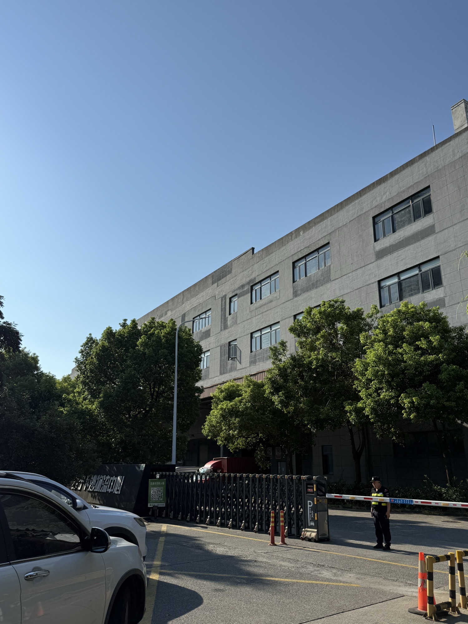 苏宁下沙物流中心实景图（2）