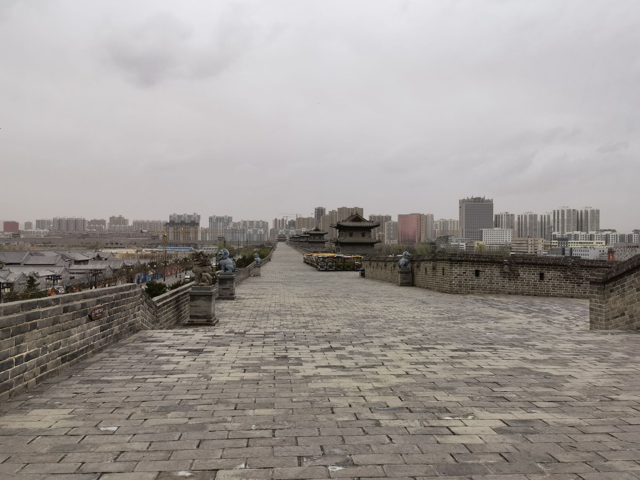 大同古城城墙外带状公园旅行图片 3