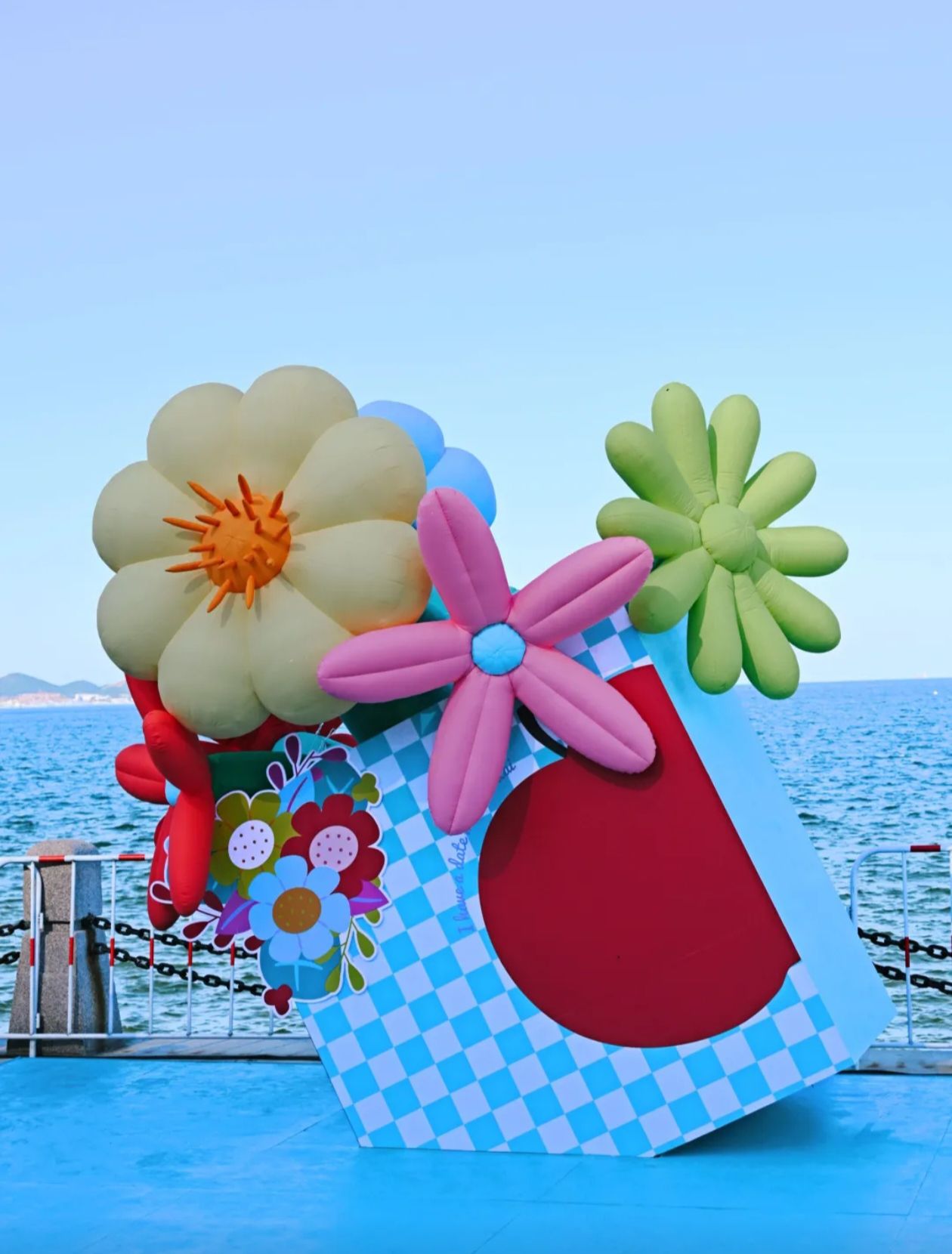 芝罘岛滨海广场旅行图片 2