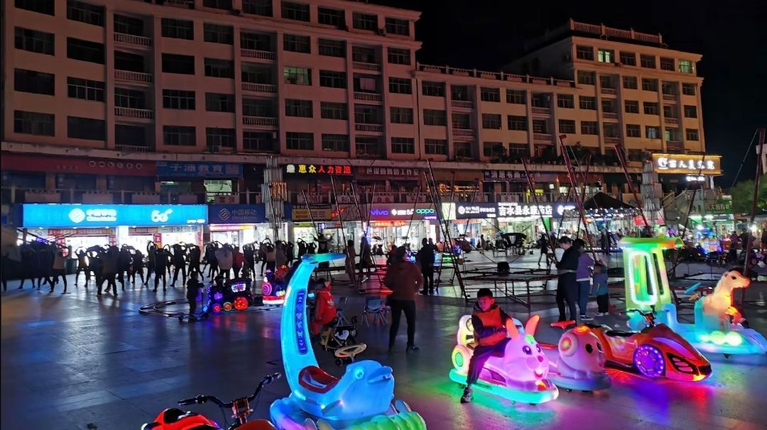 艺术广场旅行图片 2